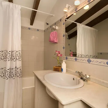 Piedra Holiday home *
